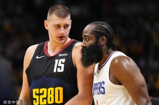 虽然三位门 虽然三位门