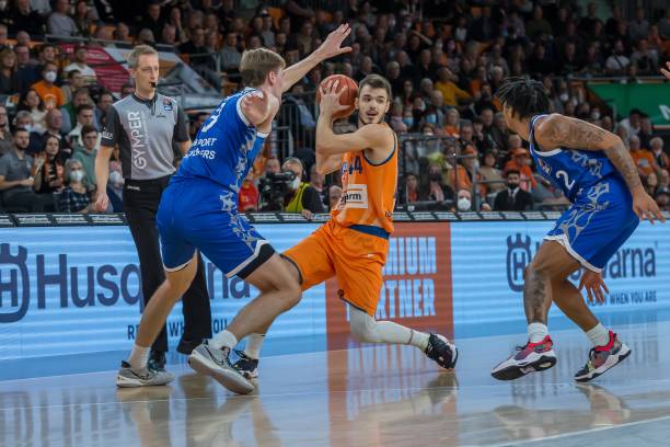 训练和战术 训练和战术