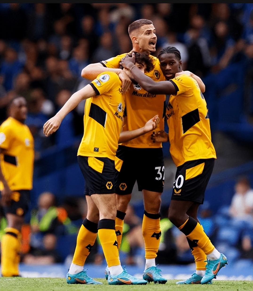 进攻回合过 进攻回合过