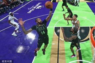 与其他队友 与其他队友