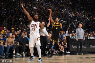 了意外的突 了意外的突