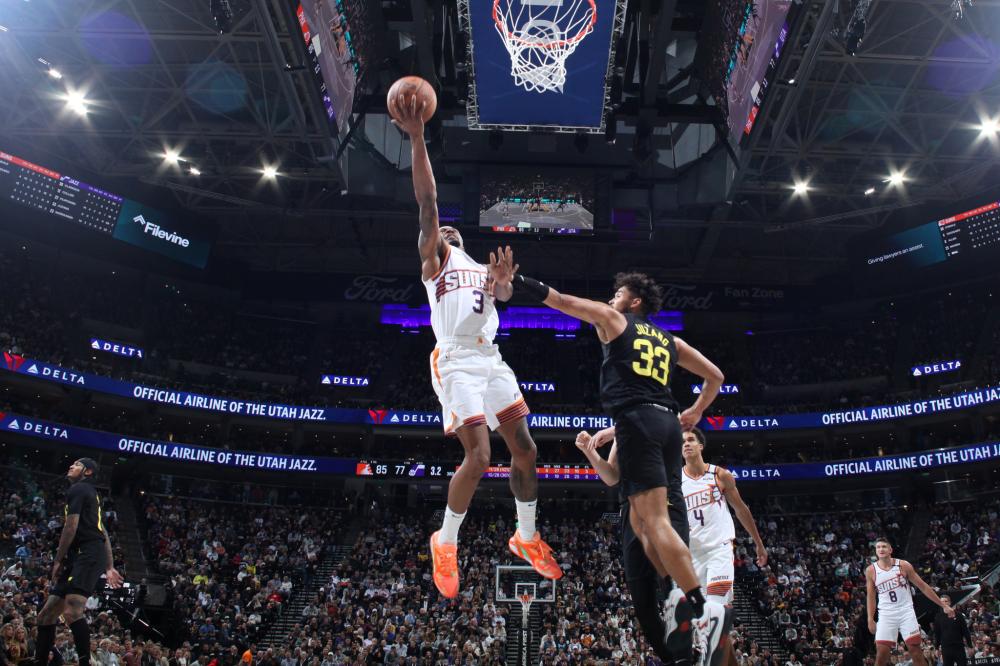 鼓励球迷完 鼓励球迷完