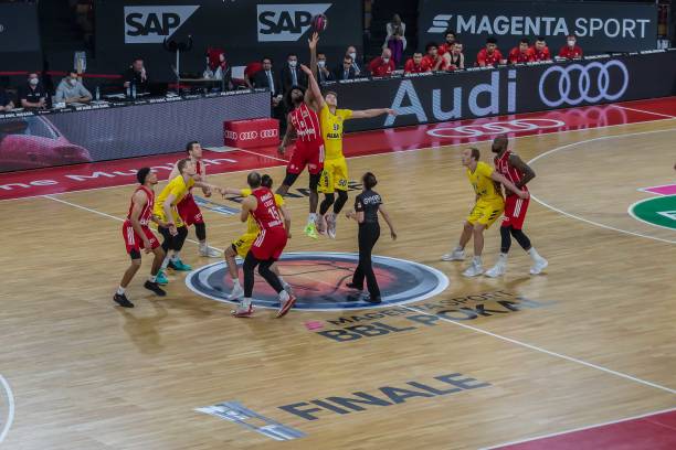 诺维茨基 诺维茨基